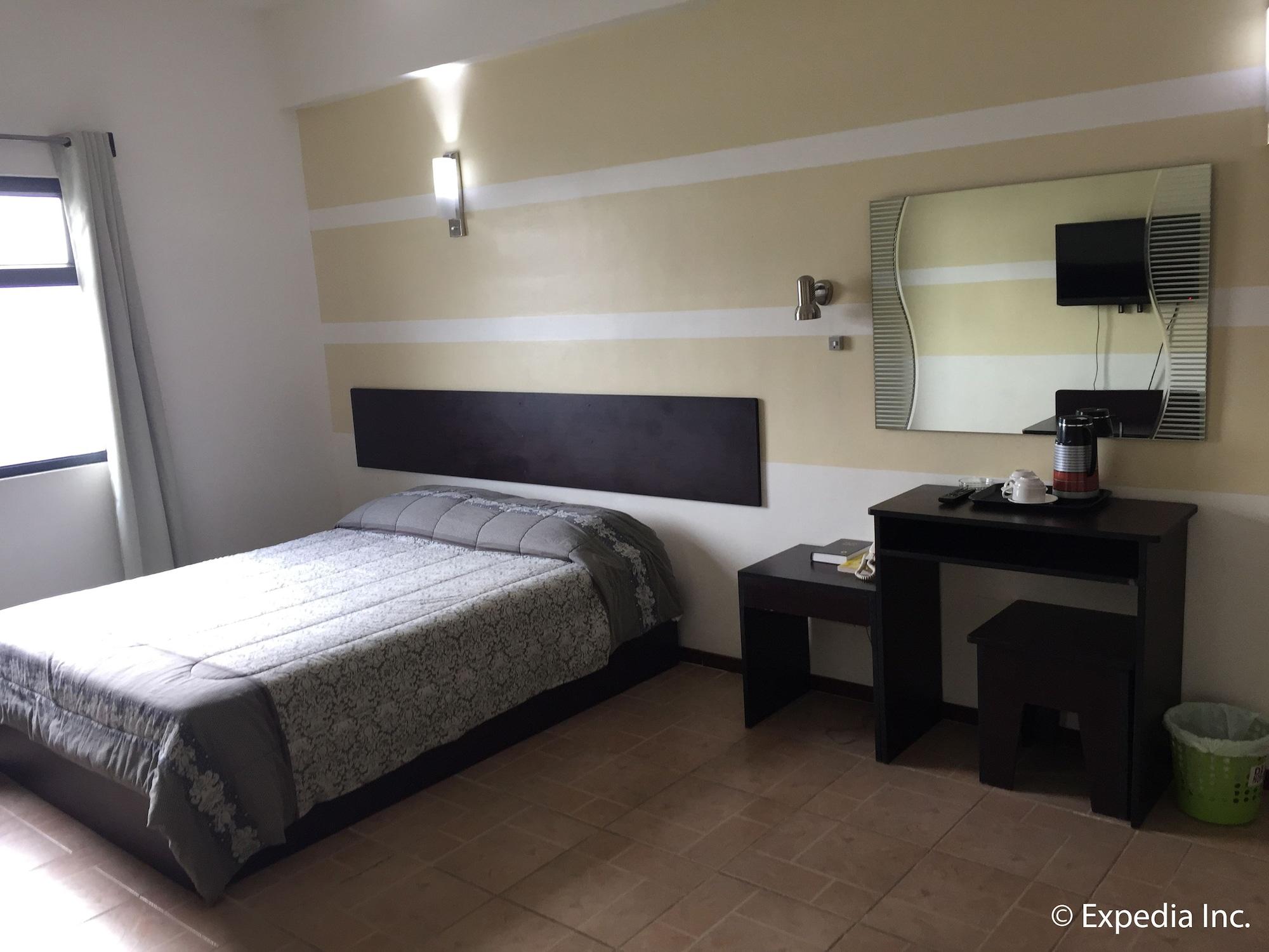 Metro Park Hotel Mandaue Cebu Екстер'єр фото